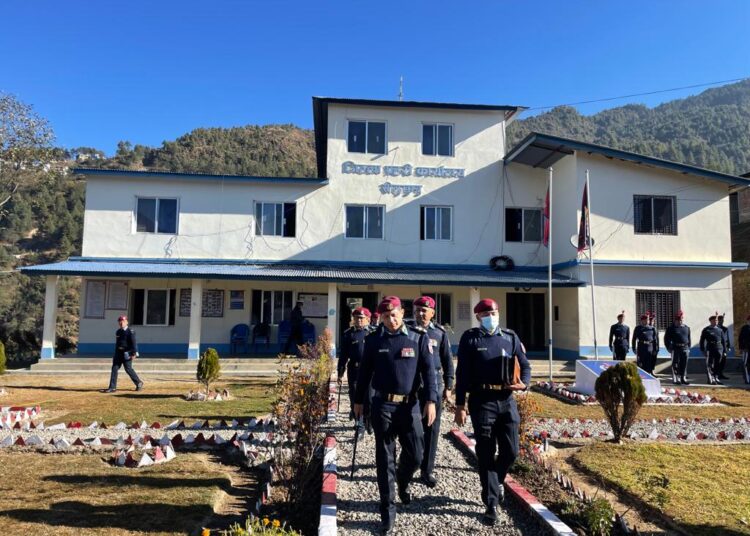 लगनशील र निडर भई जिम्मेवारी वहन  गर्नुपर्छ : प्रहरी महानिरीक्षक धिरज प्रताप सिंह