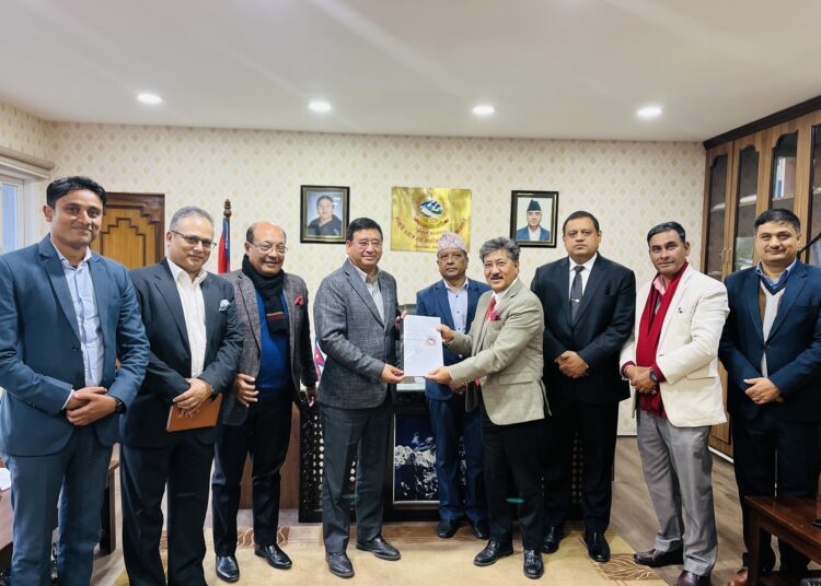 पर्यटन दशकको रणनीतिक कार्ययोजना तयार, कार्यदलले पर्यटनमन्त्रीलाई बुझायो प्रतिवेदन