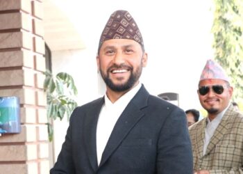 आगामी सरकारको नेतृत्वमा रहने दाबी