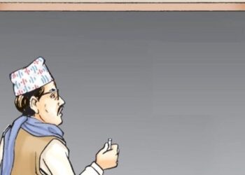 ‘तीन शिक्षकले कक्षा छसम्म कसरी पढाउने’
