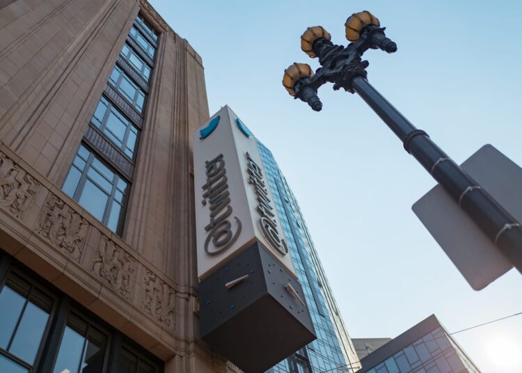 ट्वीटरको मुख्यालयमा अब सुत्ने कोठा !