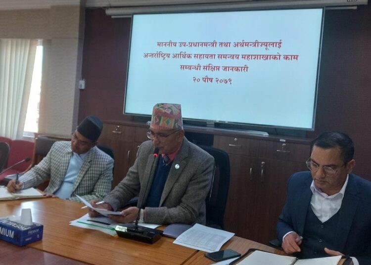 वित्त नीति र मौद्रिक नीतिबीच समन्वय कायम गरी अघि बढ्छौँ: अर्थमन्त्री पौडेल