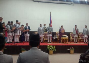 शीतल निवासमा १२ जना मन्त्रीले शपथग्रहण लिए