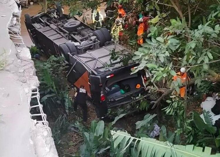 ब्राजिलमा बस दुर्घटना हुँदा ४ जनाको मृत्यु, २९ घाइते
