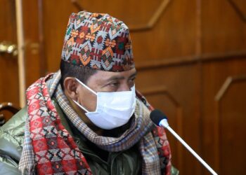‘एक महिनाभित्र सडक खाल्डाखुल्डीमुक्त हुनुपर्छ’
