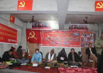 नवौं केन्द्रिय समितिको तेस्रो पूर्ण बैठकमा केन्द्रिय सदस्यहरुले धारणा राख्न क्रम जारी