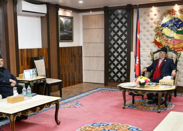 मन्त्रिपरिषद विस्तारबारे छलफल गर्न ओली बालुवाटारमा