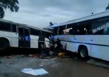 बस दुर्घटना हुँदा ३८ जनाको मृत्यु