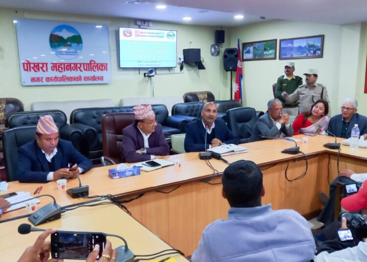 विमानस्थलको दाबीः चराको कारण पोखराको हवाई यात्रा असुरक्षित छैन