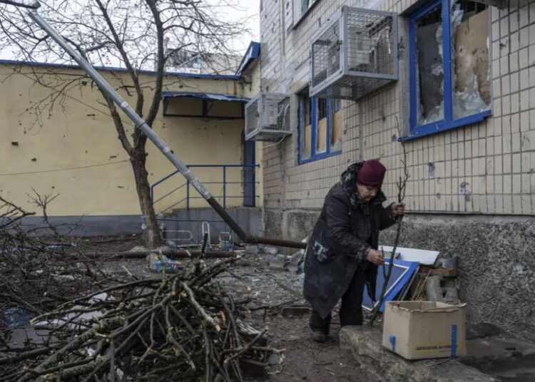 On Ukraine front, civilians cling on as troops repel Russia