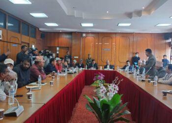 कर्मचारीहरुले भड्काएपछि आगजनी र तोडफोडको घटना भएको आरोप