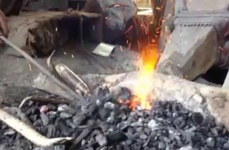 आरन व्यवसाय विस्तारै लोप हुन थाले