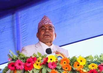 एमाले छाड्दै दुर्गा प्रसाईंले भनेः कम्युनिष्टहरु राष्ट्रप्रति बफादार रैनछन्
