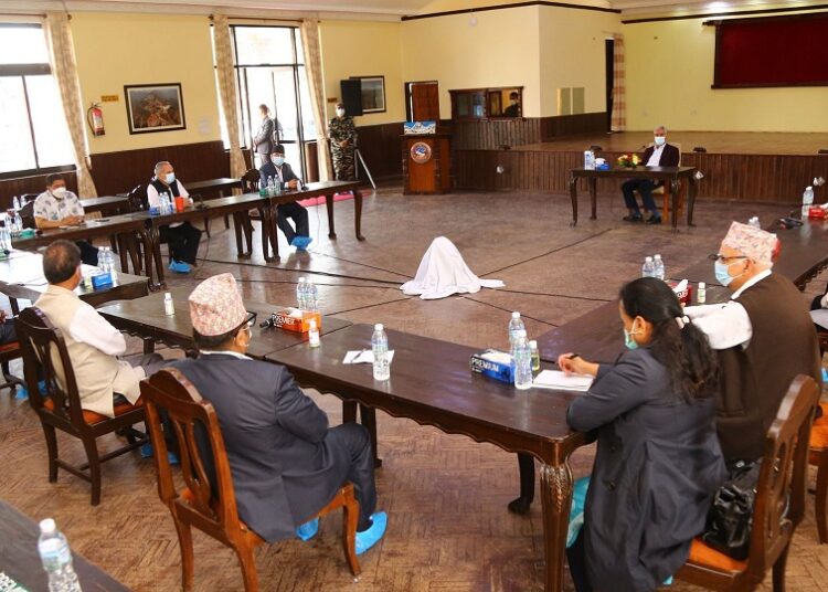 सरकार परिवर्तनको सम्भावना बलियो बन्दै