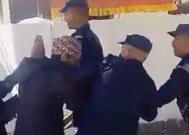 जुम्लामा एक युवकले आगो लगाएर आत्मदाह प्रयास गरेपछि