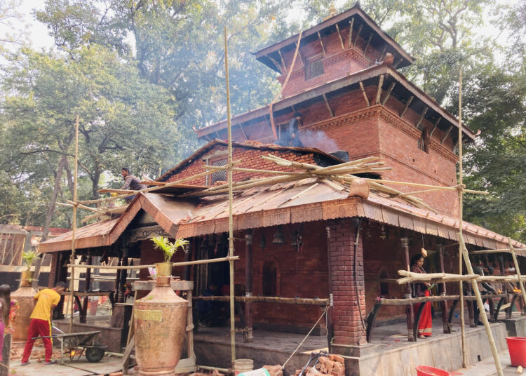 जीर्णोद्वार गरियो बागलुङ कालिका मन्दिर
