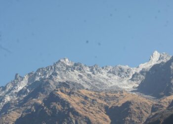 हिमपात नहुँदा जनजीवन प्रभावित