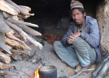 एकवर्षदेखि ओढारको बास