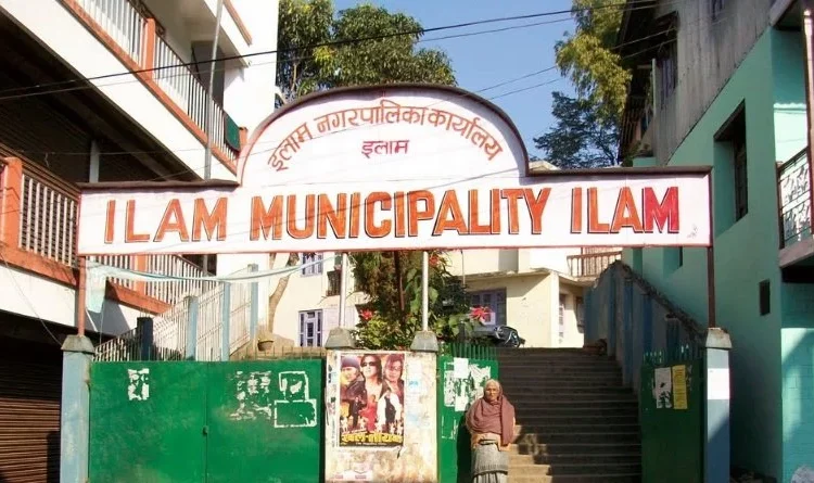 किसानलाई कृषि सामग्री सहयोग