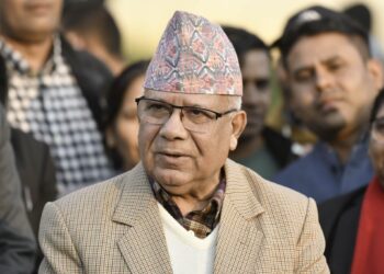 सरकारमा जान नेपालको नेतृत्वमा टिम बनायाे