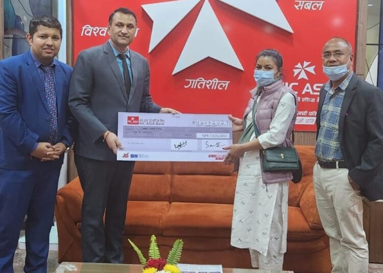 घातक रोग बीमावापत १० लाख बीमा रकम भुक्तानी