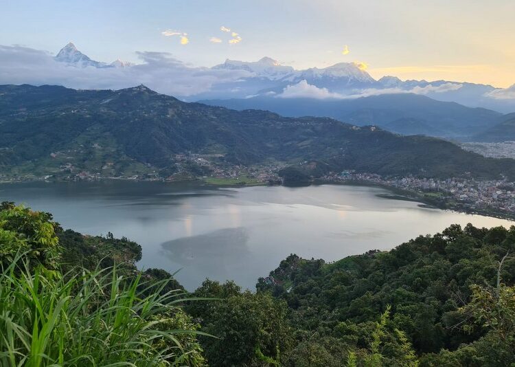 पोखराको पर्यटन व्यवसाय संकटमा