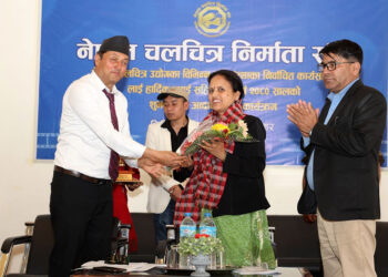 चलचित्र क्षेत्रमा महिलालाई प्रोत्साहन गर्नुपर्नेमा मन्त्री शर्माकाे जाेड
