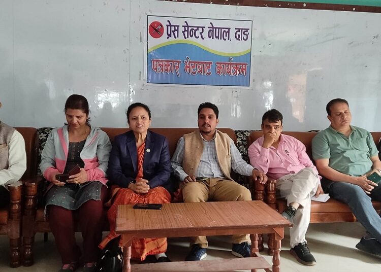 Communications related problems will be resolved soon: Minister Sharma