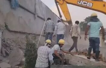 भारतमा चामल मिलको भवन भत्किँदा ४ जनाको मृत्यु