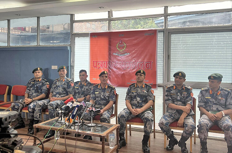 प्रहरी बलका युनिटहरुमा पाहुनाको स्वागतका लागि खादा र फूल खरिद गर्न  निषेध