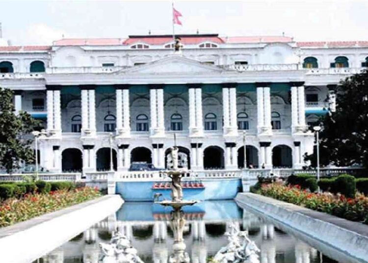 भ्रष्टाचारका लागि बाटो बनाउँदै छ सरकार !