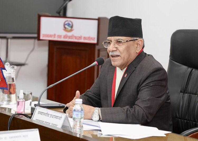 सिंहदरबारमा सत्तारुढ दलको बैठक सुरु  