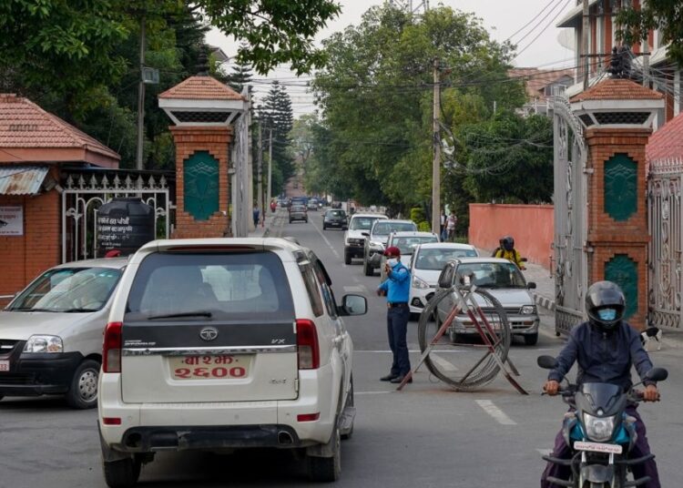 संघीय निजामती ऐन जारी नगरे आन्दोलन चर्काउने चेतावनी