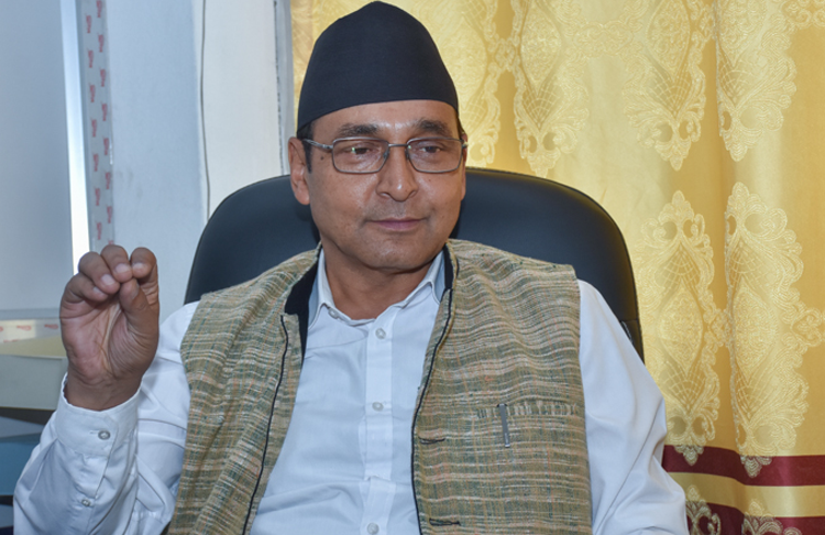 एमाले सचिव टोपबहादुर रायमाझी निलम्बन