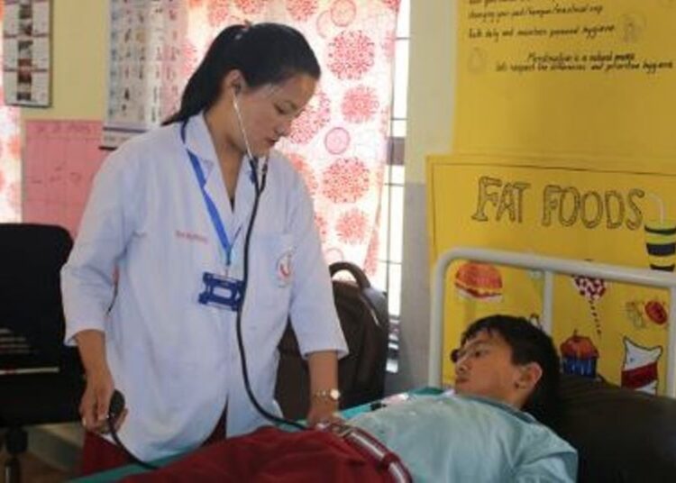 पोखरा महानगरपालिकाले सामुदायिक विद्यालयमा ‘विद्यालय नर्स’ कार्यक्रम सुरु