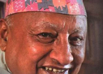 राष्ट्रकवि माधव घिमिरे पुरस्कार वरिष्ठ समालोचक प्राडा त्रिपाठीलाई