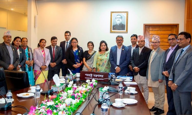 संसदीय समिति बङ्गलादेश भ्रमणमा