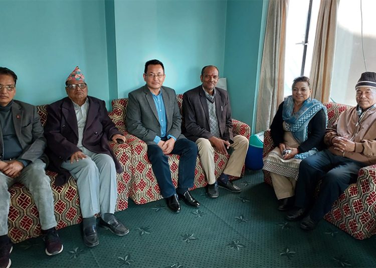 माके र नेसपा वार्ता समिति गठन गर्न सुझाव