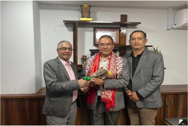 ग्रीन डेभलपमेण्ट बैंकको सिइओमा प्रकाश गुरुङ