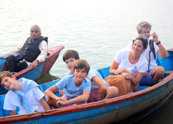 १० महिनाकाे अवधिमा झन्डै दुई गुणा बढी पर्यटक नेपाल भित्रिए