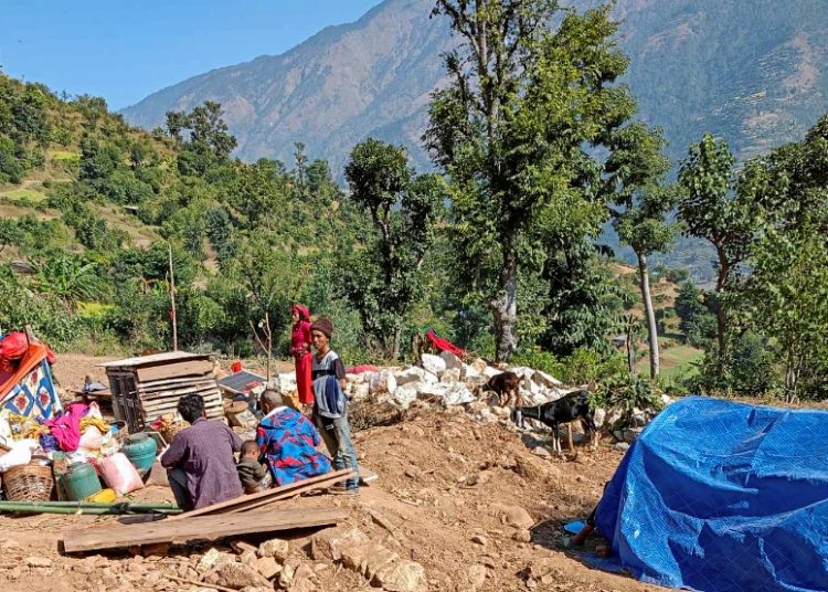 जाजरकोट भूकम्प पीडित त्रिपाल मुनी, पालिकाको खातामा थन्कियो ५० करोड