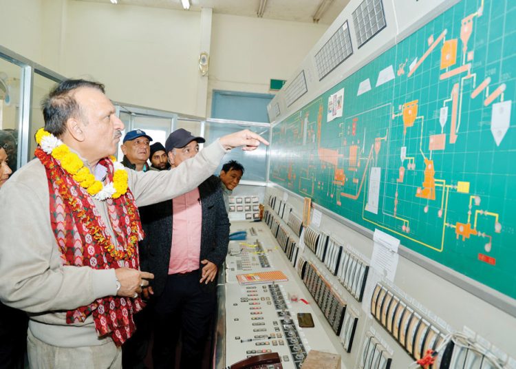 उदयपुर सिमेन्टको समाधान ननिस्कने