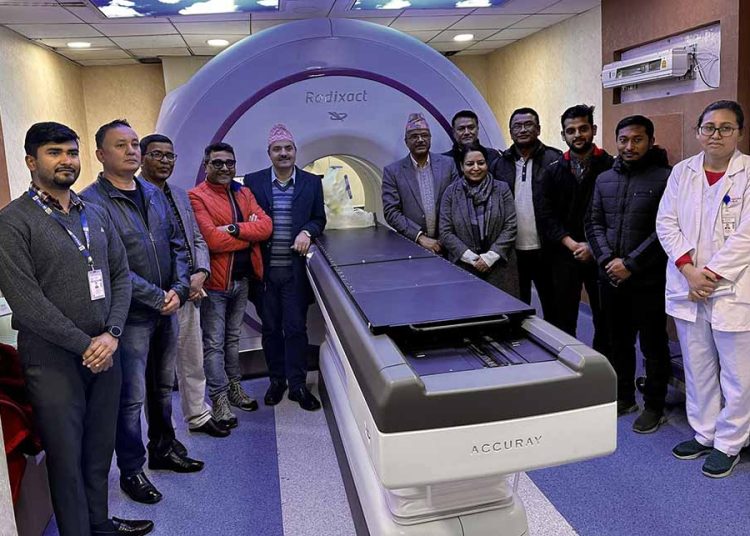 वीरमा क्यान्सर उपचारको आधुनिक प्रविधि टोमोथेरापी सेवा सुरु