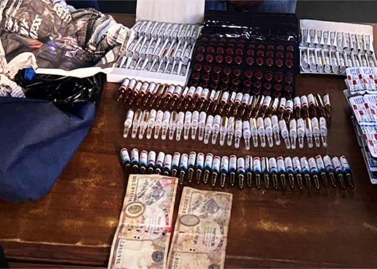 लागुऔषधसहित एक जना पक्राउ