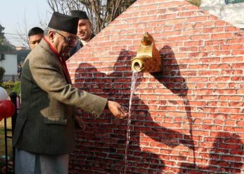 प्रम प्रचण्डले मेलम्ची खानेपानीको पथान्तरण पुनर्वितरण सुरु गरे
