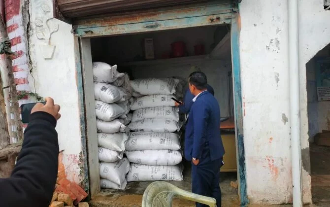 बाँकेमा अनुदानको रासायनिक मलमा दुरुपयोग