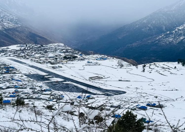 हिमपातको कारण हुम्लामा हवाई सेवा अवरुद्ध