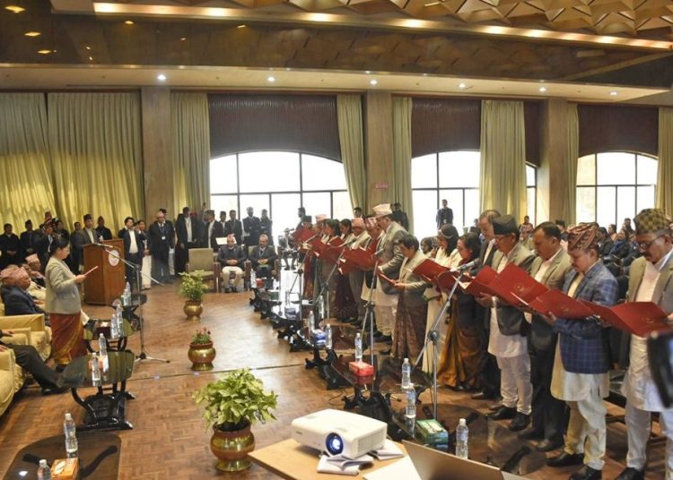 राष्ट्रिय सभाका १९ नवनिर्वाचित सांसदहरूले  लिए शपथ