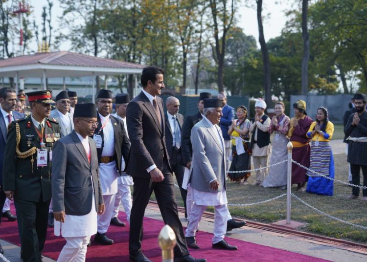 कतारी राजा अल थानीलाई राष्ट्रपति पौडेलले गरे स्वागत