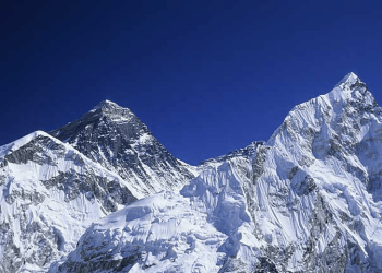 सगरमाथा आरोहणका लागि ४ सय १४ जनाले लिए अनुमति